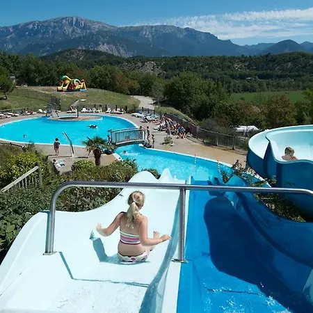 Le Couriou 4* Recoubeau-Jansac