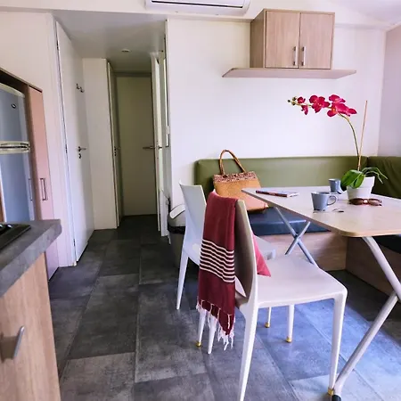 Campsite Le Couriou Recoubeau-Jansac