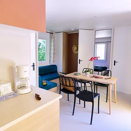 Le Couriou Campsite Recoubeau-Jansac
